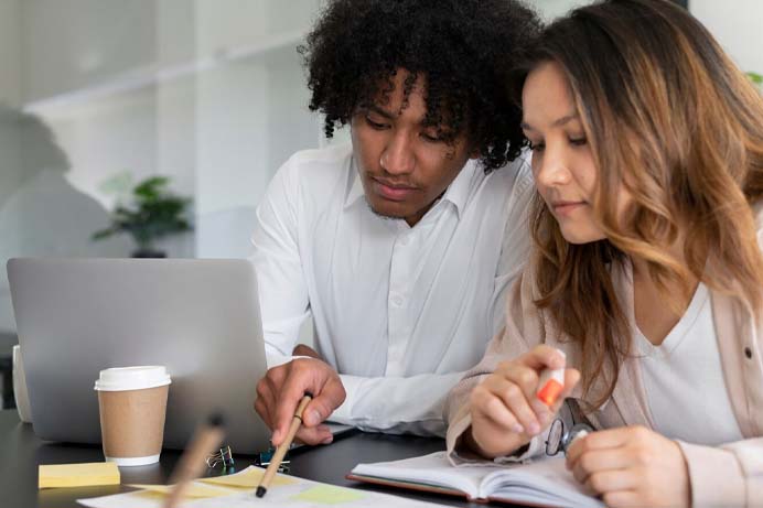 educação financeira com marketing de conteúdo